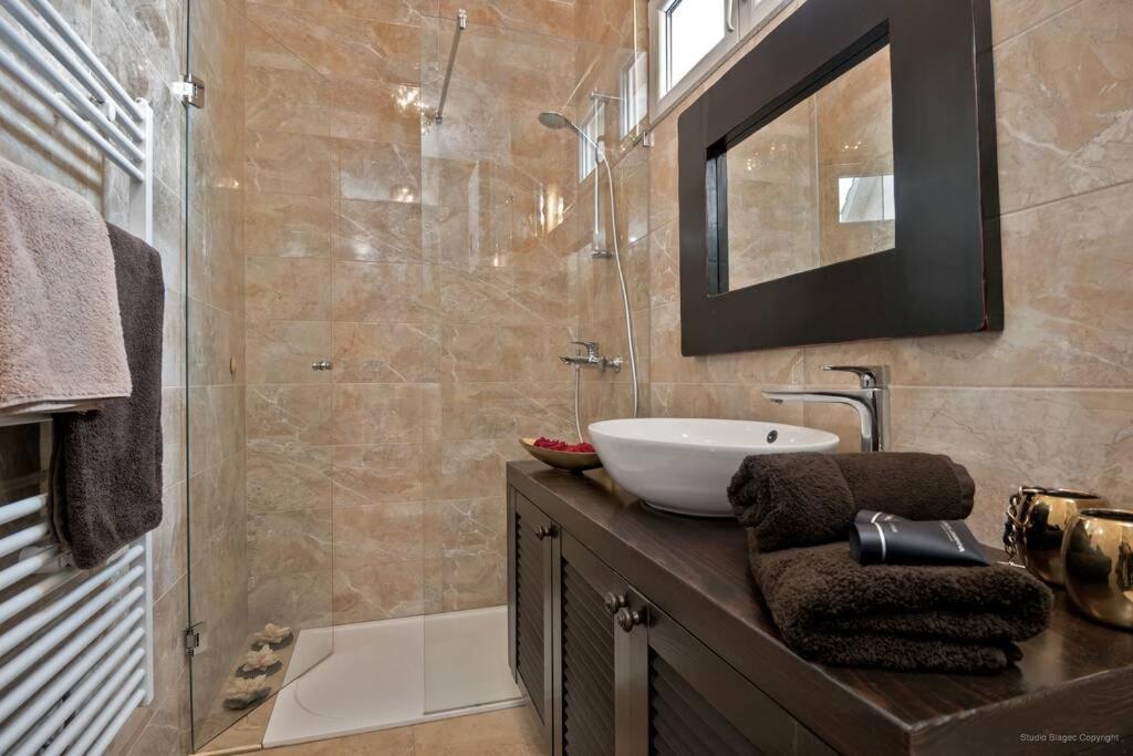 Ensidia Luxury Suite Split Exterior foto